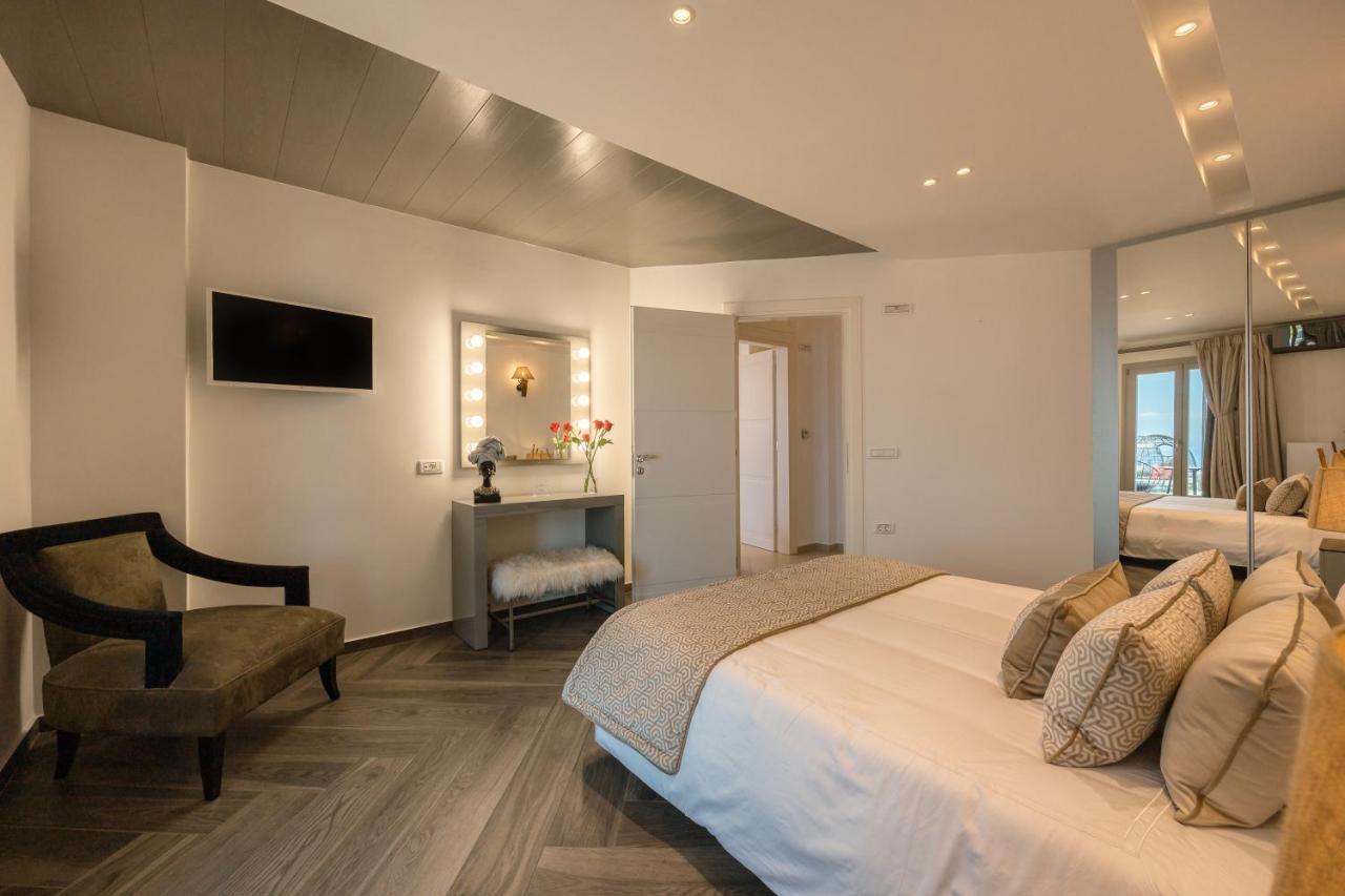 Villa Santorini Grand Luxury Imerovigli (Santorini)