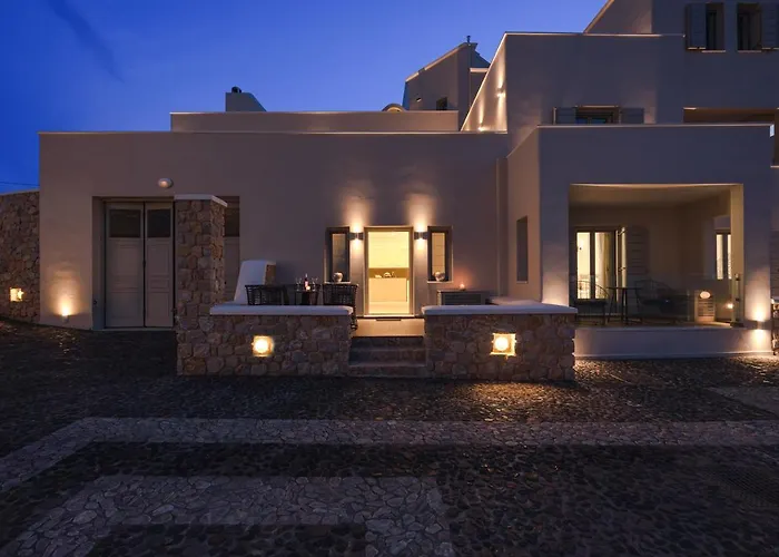 Santorini Grand Luxury Villas