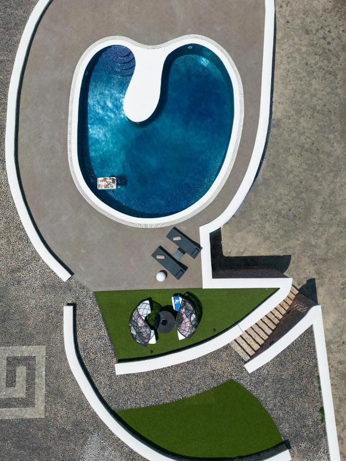 Santorini Grand Luxury *